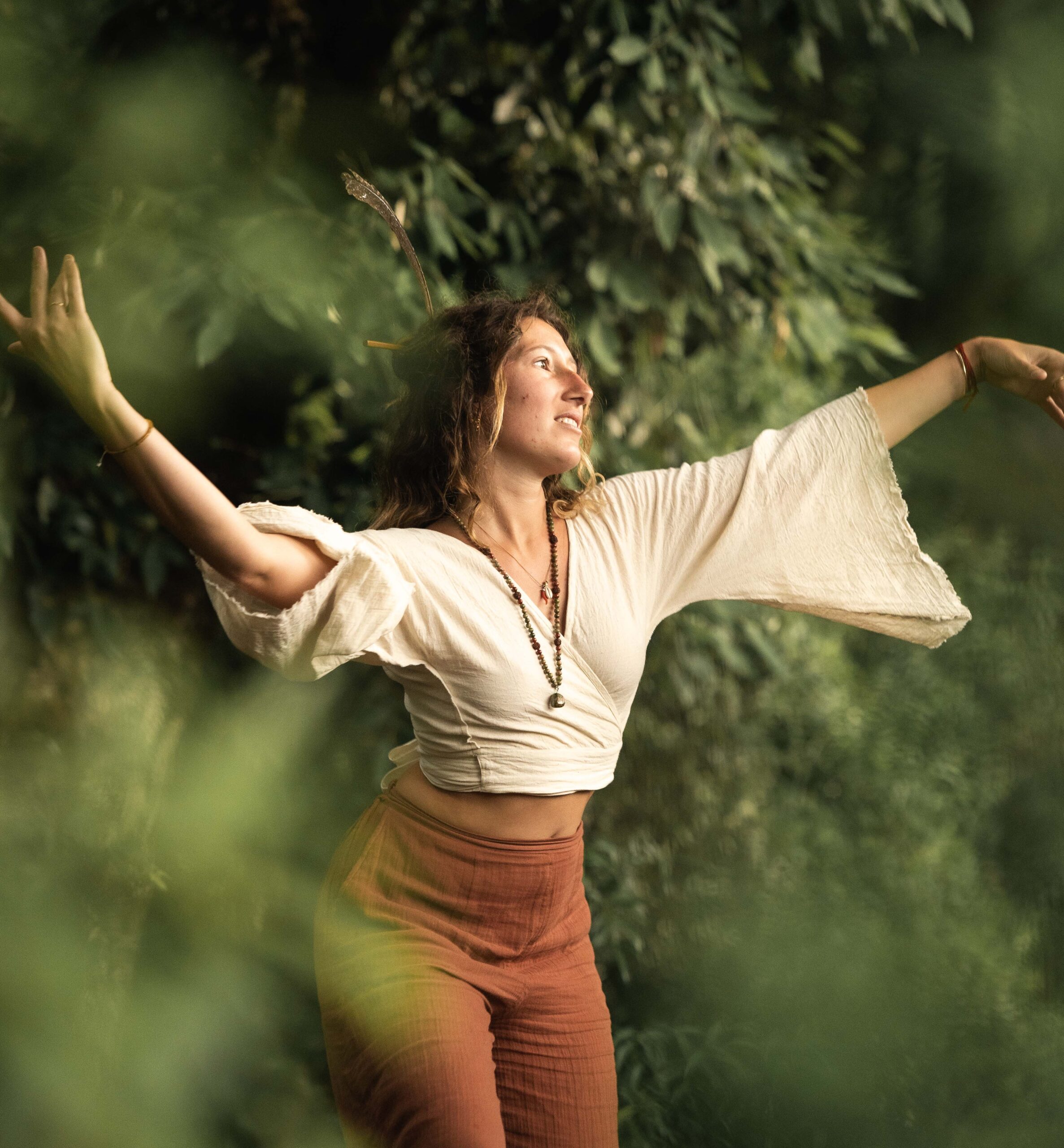 Mara Muse - voyage musical et danse - Festival Mantra Joie - printemps 2026.