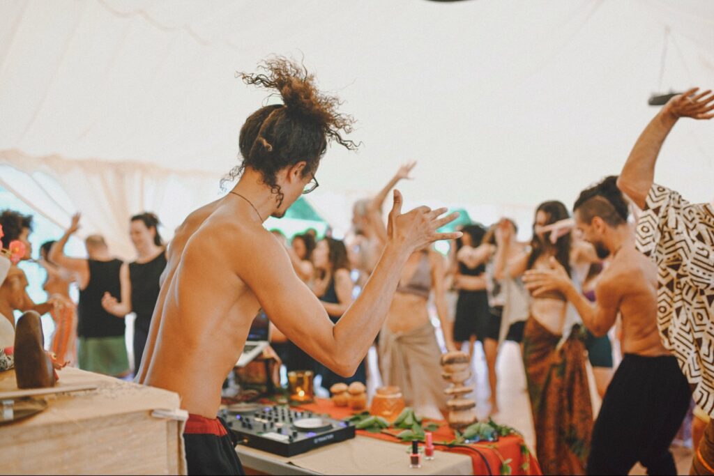 DJ Edulis, Ecstatic Dance au Festival Mantra Joie